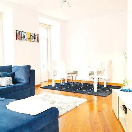 Apartment With 4 Bedrooms In With Wonderful City View Balcony And Wifi 17 Km From The Beach Lissabon
